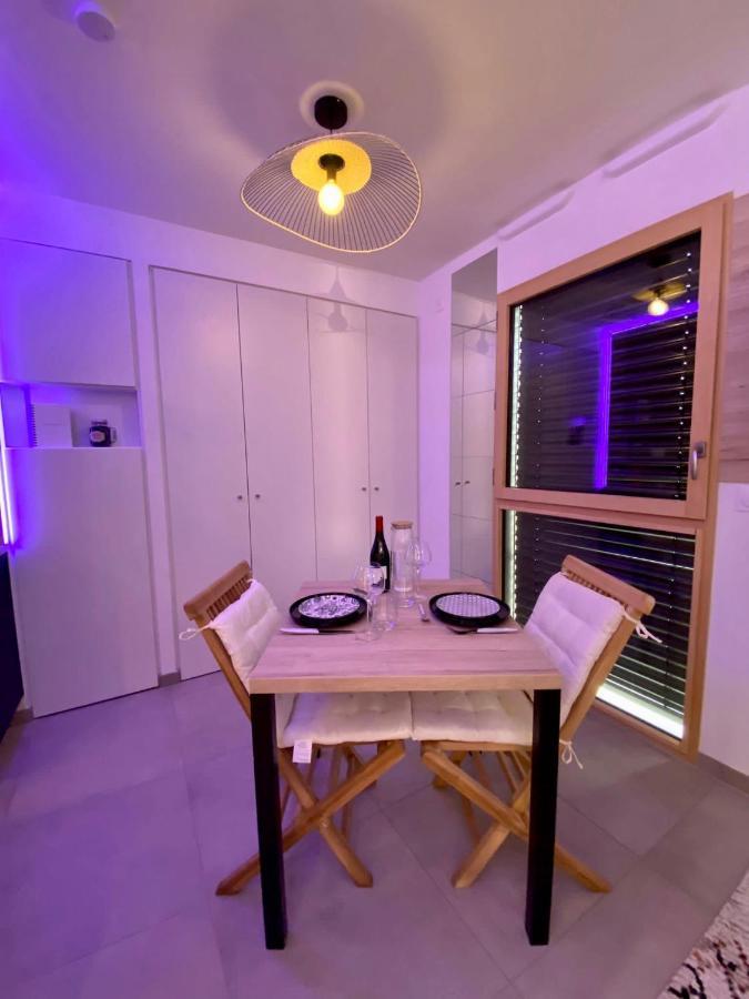 Studio Bel Mod Mont D'Or - Belvedere Moderne Лион Екстериор снимка