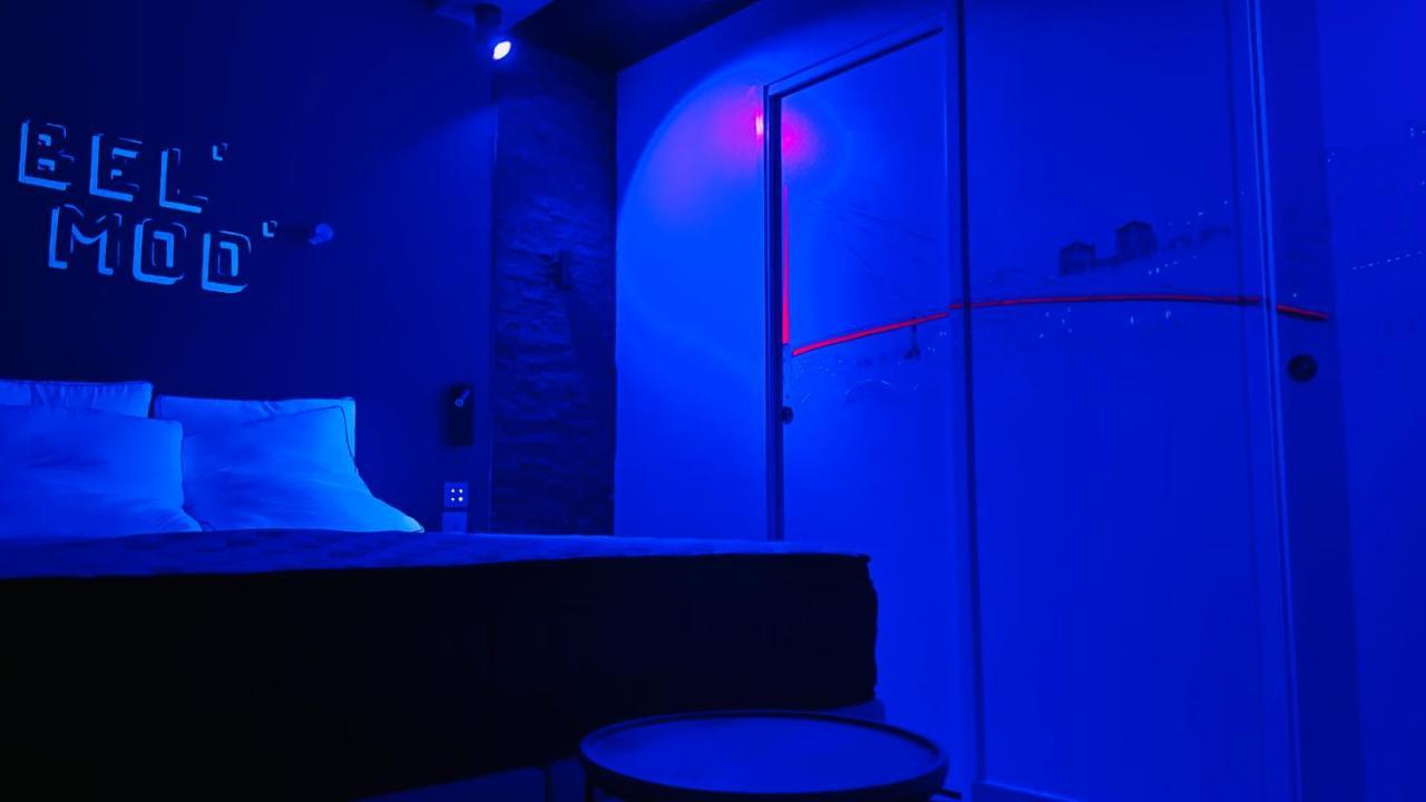 Studio Bel Mod Mont D'Or - Belvedere Moderne Лион Екстериор снимка