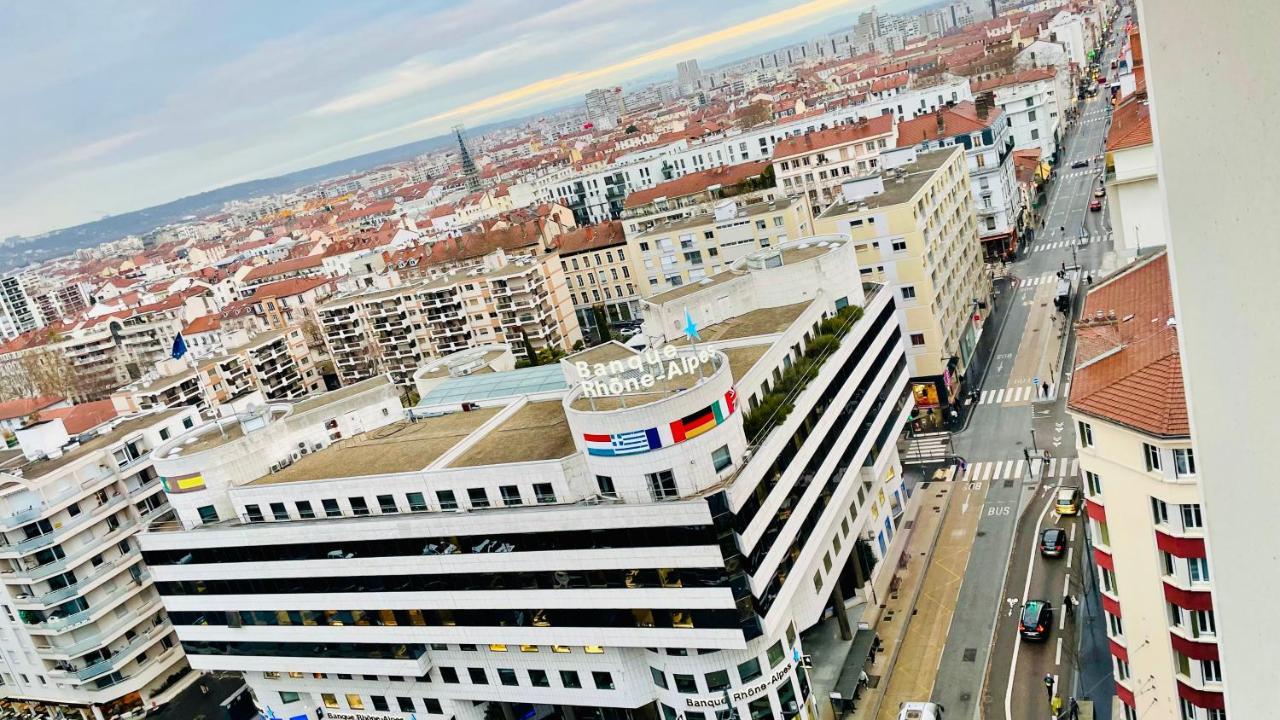 Studio Bel Mod Mont D'Or - Belvedere Moderne Лион Екстериор снимка