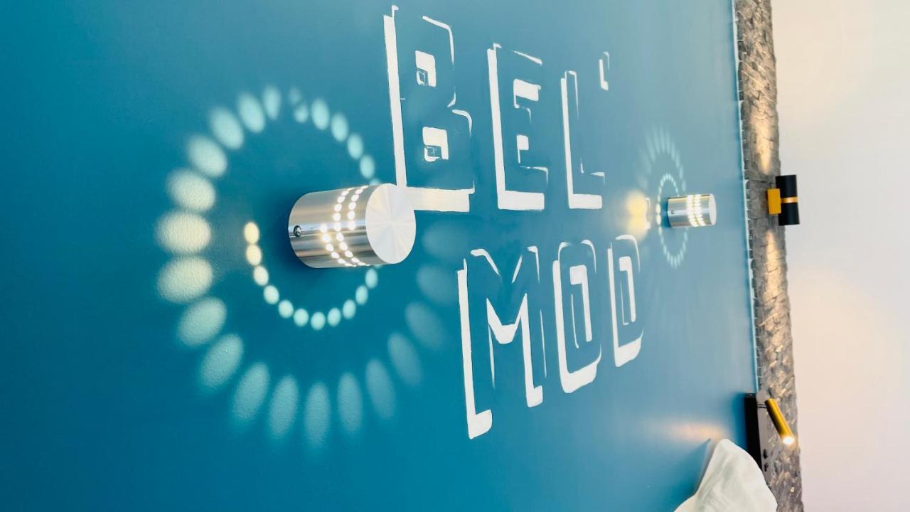 Studio Bel Mod Mont D'Or - Belvedere Moderne Лион Екстериор снимка